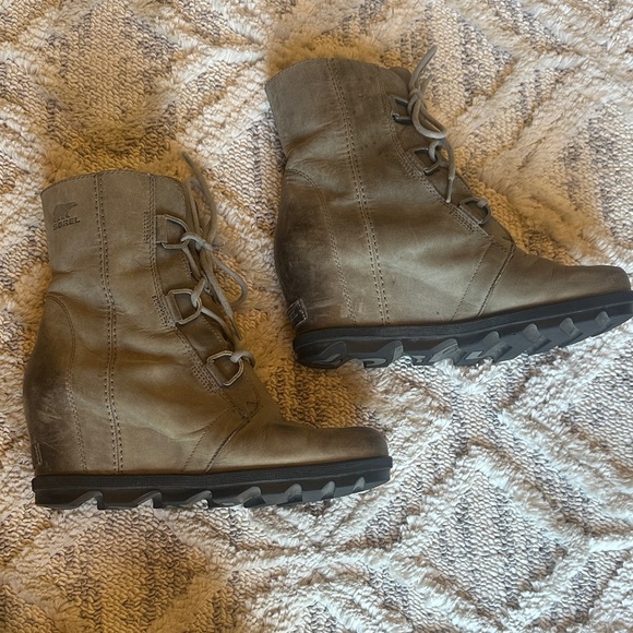 Sorel Joan of Arctic ll Women's Lace-Up Wedge Boots - Picture 4 of 7